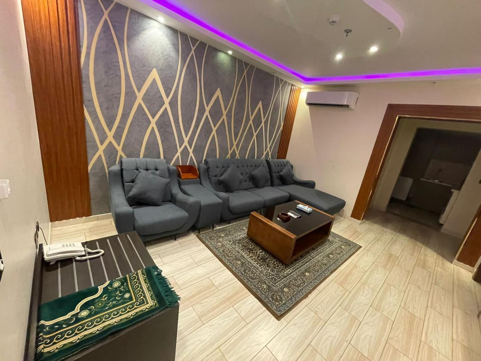 Nourth House Aparthotel Ель-Кураят Екстер'єр фото